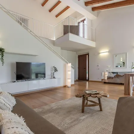 Clair Villa *
