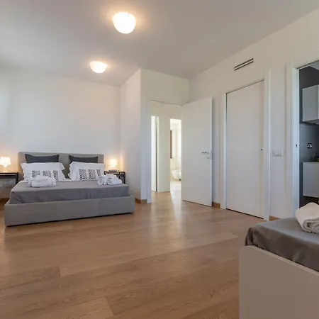 Italian Experience-villa Clair Villa