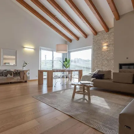 Italian Experience-villa Clair * Fermo